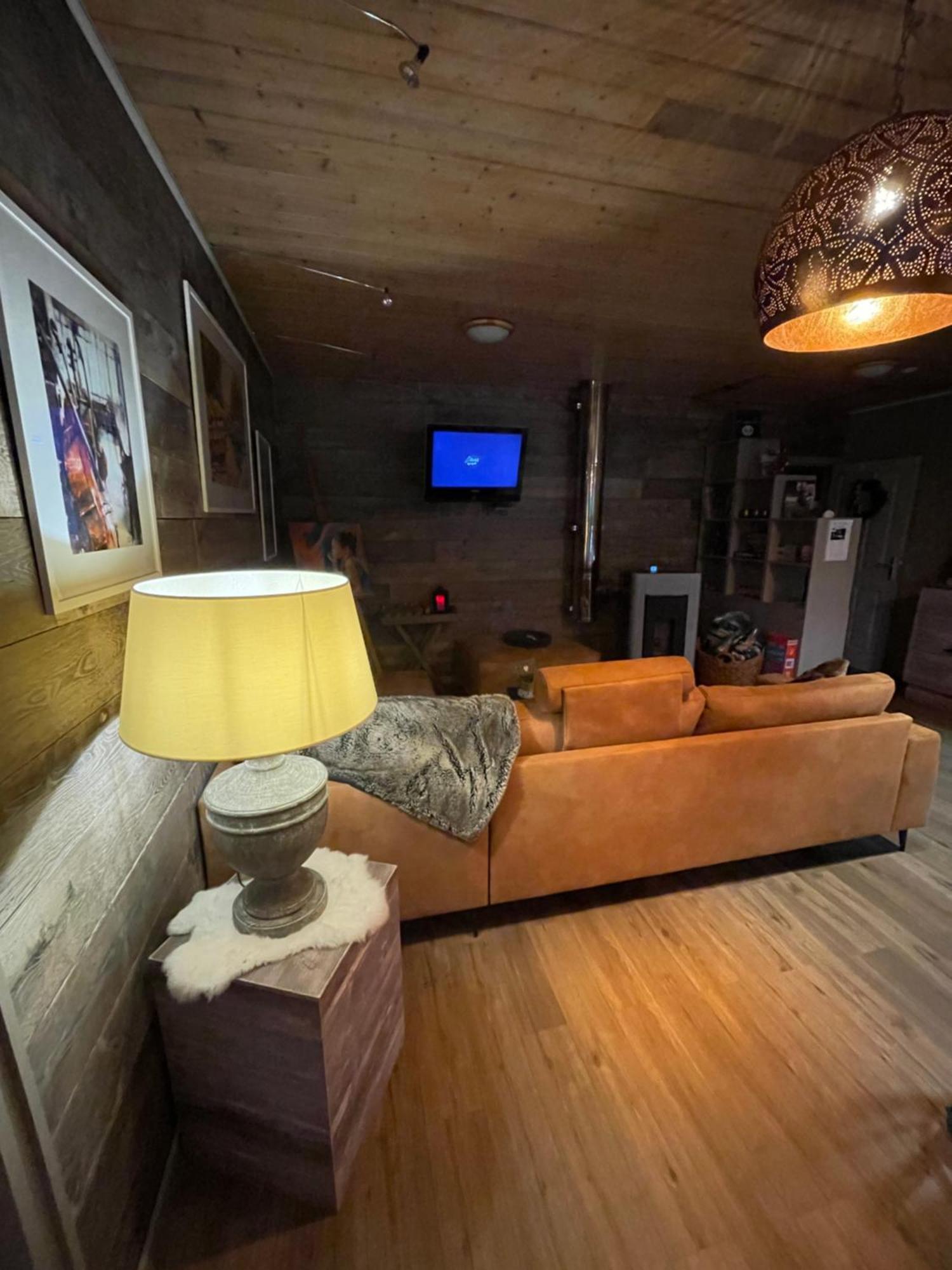 B&B A L'Aise Durbuy Bagian luar foto